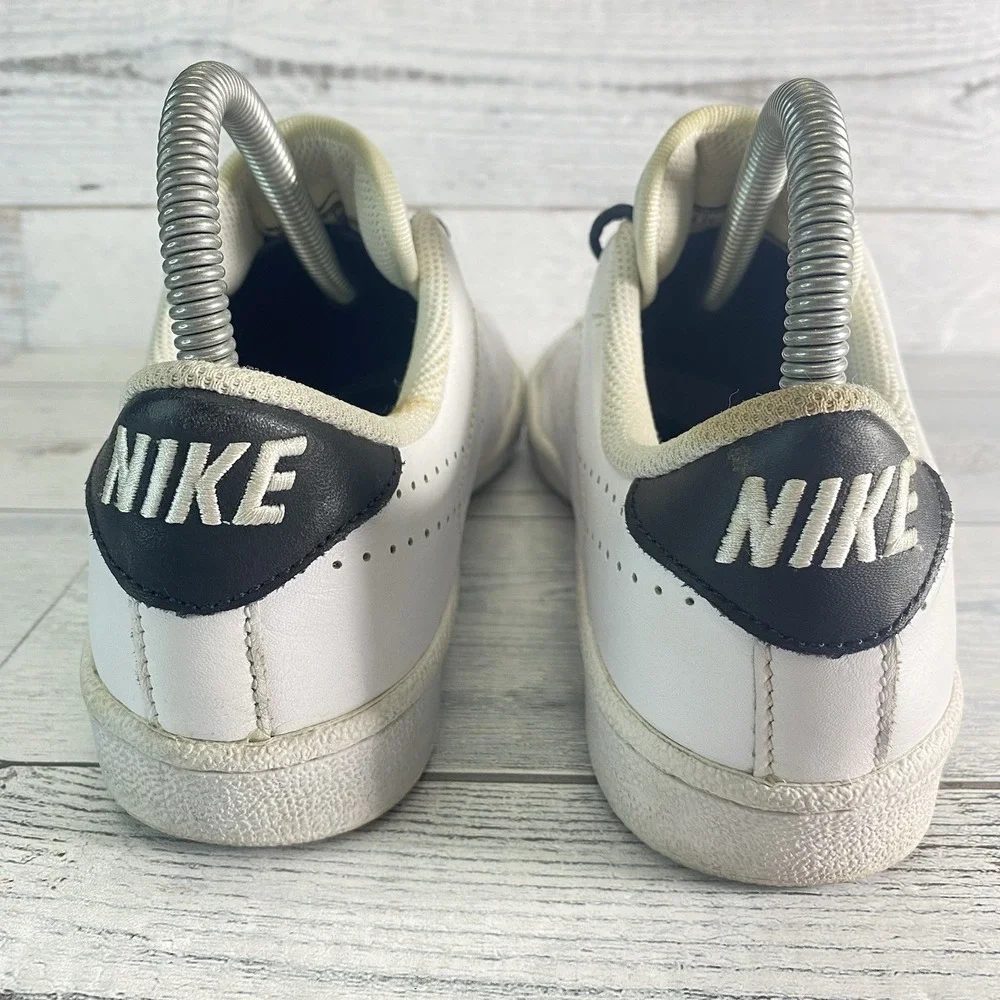 Nike Sneakers Kids 4.5Y White Leather Classic Casual Tennis Shoes 834123-101